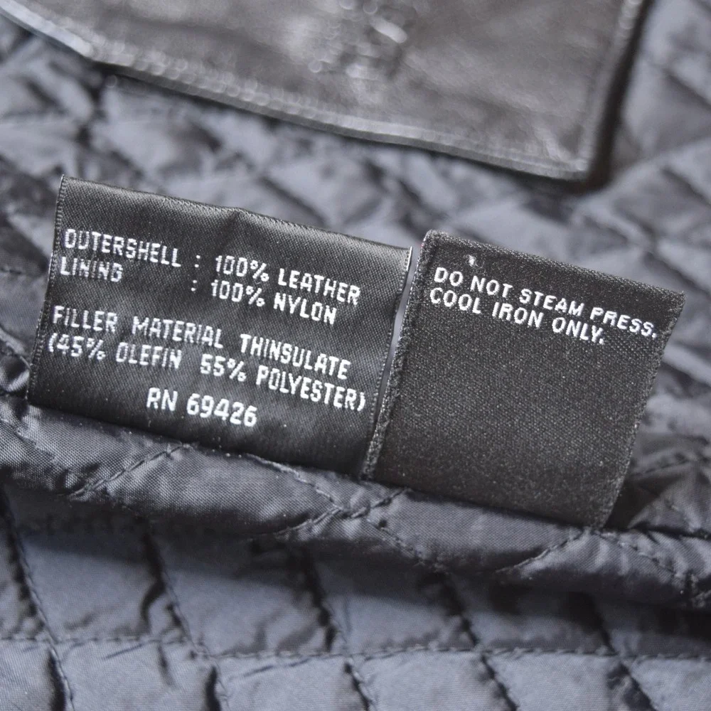 Wilsons Leather Men Size S Black Quilted 3M Thinsulate Zipper Vest Liner
